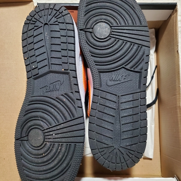 Air Jordans 4.5 - Picture 4 of 7